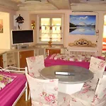 Beautiful In A Black Forest House With Conservatory شقة بيرنو ام سشوارتزال