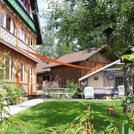 Beautiful In A Black Forest House With Conservatory 아파트