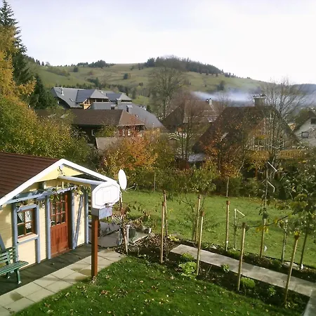 Beautiful In A Black Forest House With Conservatory شقة *