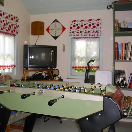 Beautiful In A Black Forest House With Conservatory شقة *